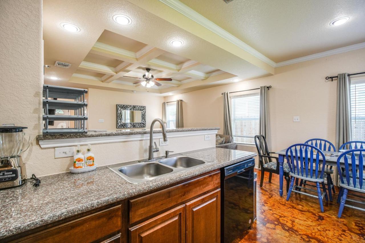 San Antonio Townhome About 2 Mi To Aquarium! Esterno foto